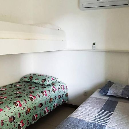 Lindissimo Apartamento, Ar Condic, 7 Min Da Praia! Apartment Cabo Frio Ngoại thất bức ảnh