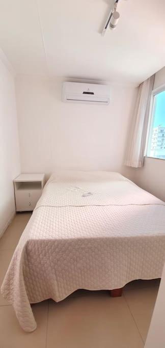 Lindissimo Apartamento, Ar Condic, 7 Min Da Praia! Apartment Cabo Frio Ngoại thất bức ảnh